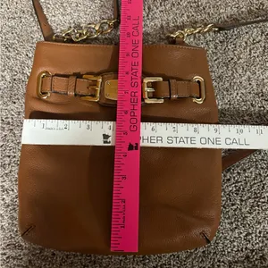 Michael Kors Crossbody Purse thumbnail 8
