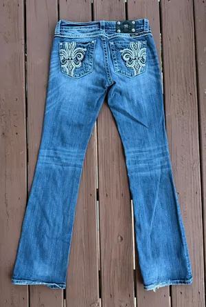 Miss Me Bootcut Jeans thumbnail 2
