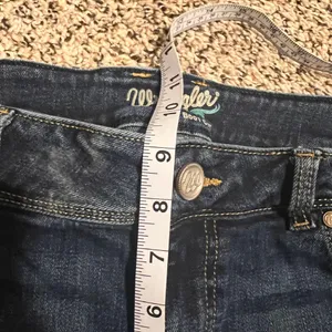 Wrangler Boot Cut Jeans Frayed Hem Dark Wash Denim Junior Size 11/12x32‎ thumbnail 5