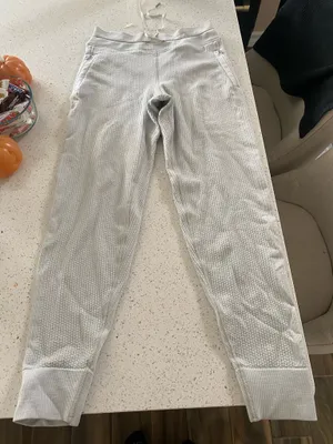 Lululemon Joggers thumbnail 2