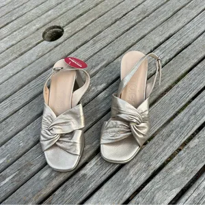 Wonders F8202‎ Twist Antique Gold Block Heels nwt size 36 thumbnail 4