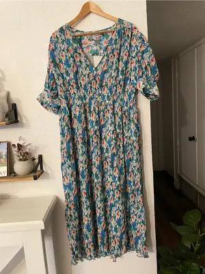 NWT Ganni Floral Pleated Georgette Blue V-Neck Puff Sleeve Midi Dress 40, Large thumbnail 3