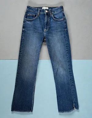ZARA Medium Wash Straight Leg Jeans Size US 0 thumbnail 1