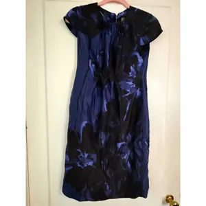 Taylor 100% Silk Floral‎ Sheath Dress Navy Blue Black Cap Sleeve Size 4 thumbnail 6