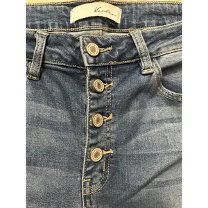 KanCan medium wash high-rise button fly cropped jeans Size 31 thumbnail 4