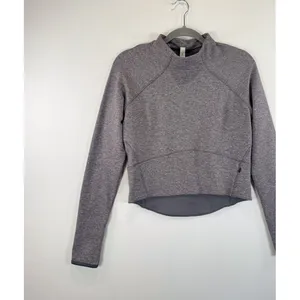 Lululemon Womens Top Gray Hill And Valley Mock Neck Cropped Long Sleeve Size 6 thumbnail 5