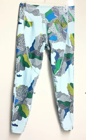 Maaji activewear athletic leggings multicolor geometric pattern large women’s thumbnail 1