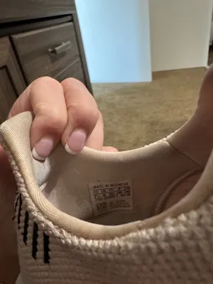 Pink Adidas Shoes Women’s thumbnail 3