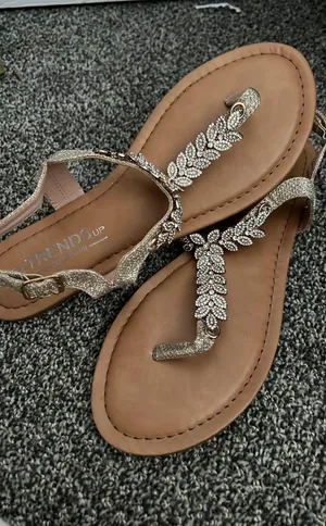 Champagne Glitter Sandals Tan Size 7.5 thumbnail 1