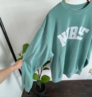 Nurse Crewneck Sweatshirt Green Size XL thumbnail 4