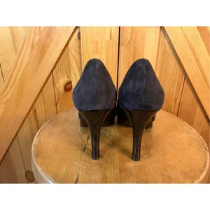 Ann Taylor Brown Suede Pumps High Heeled Shoes Women’s Size 6.5M Made in Brazil thumbnail 4