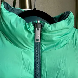 UGG Blue Sydnee Reversible Puffer Vest thumbnail 10