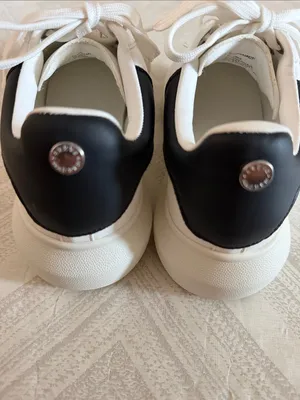 Steve Madden Frosted Sneakers White Multi Black Heel Leather Lace-Up Size 5 thumbnail 5