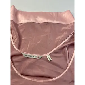 Vintage Silky Victoria's Secret Pale Pink‎ Satiny Tank Med thumbnail 3
