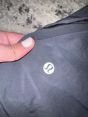 NWT Lululemon Hotty Hot HR Skirt Black Grey Graphite Dye Sz 4 Long thumbnail 3