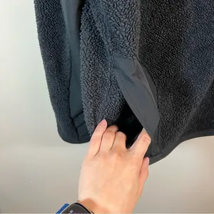 ✨‎ Nike Women’s Black Sherpa Fleece Mock Neck Sweatshirt Medium thumbnail 6