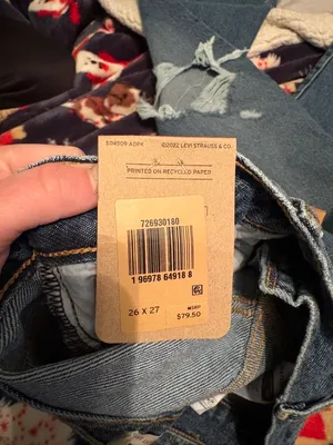 Levi’s Ribcage Straight Ankle Jeans thumbnail 4