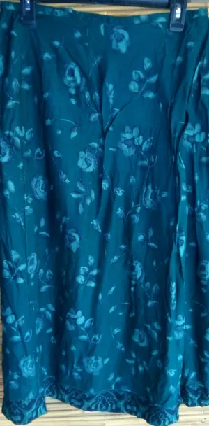 Norton McNaughton 14 Forest Green Floral Victorian Tapestry Skirt Plus thumbnail 2