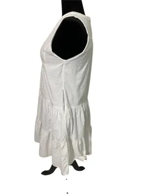 Tuckernuck Pomander Place Kenzo Tiered Dress White Swiss Dot Sleeveless Medium thumbnail 4