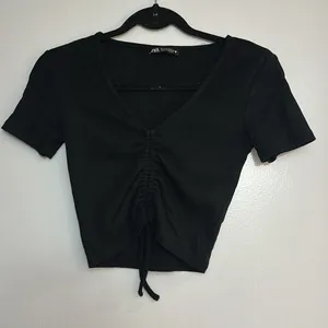 MOVING SALE Zara Black Crop Front Ruched T-Shirt thumbnail 3