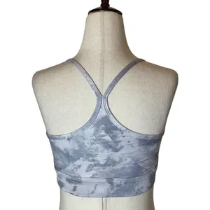 Pretty Little Thing Gray‎ And White Scoop Neck Racerback Sports Bra Size 2 thumbnail 4