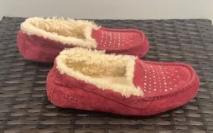 UGG moccasins women’s size 7 thumbnail 1