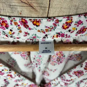 Old Navy White Floral Paisley Rayon Flutter Sleeve Button V-Neck Blouse Boho M thumbnail 5