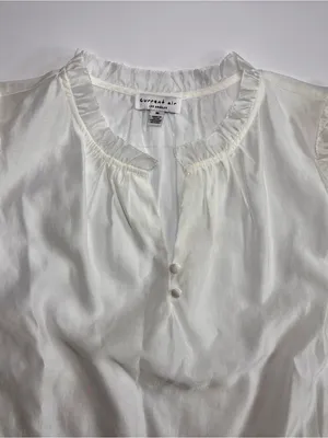 Current Air White Ruffle Flutter Sleeve Blouse Size M thumbnail 2