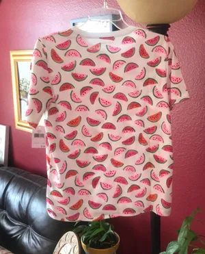 Kate Spade Watermelon M NWT Short Sleeve Tee Shirt thumbnail 4