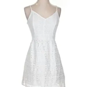 Abercrombie White Crochet Lace Mini Dress Boho Festival Smocked V-Neck thumbnail 5