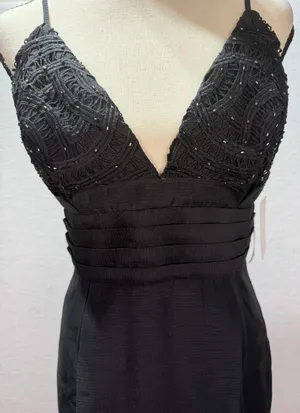 Free People Black Crochet Lace Sequin V-Neck Mini Dress Size 6 NWT thumbnail 1