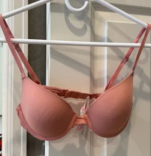 PINK Victoria's Secret Bra Push-Up thumbnail 1