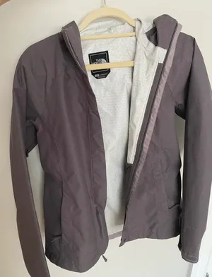 The North Face Raincoat thumbnail 2