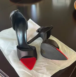 NWOT 5” heels size 35 Black thumbnail 1