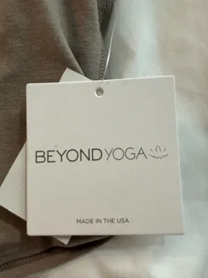 Beyond Yoga Tank Top thumbnail 2