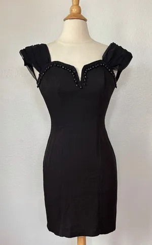 Scarlett Black Sleeveless Cocktail Gown thumbnail 1