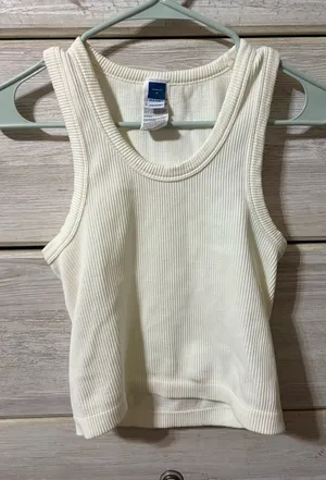 Old Navy Tank Top thumbnail 1