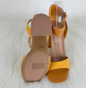 Bamboo Yellow Milestone Croc Accent Ankle Strap Chunky Block Heel Sandals Size 10 thumbnail 8