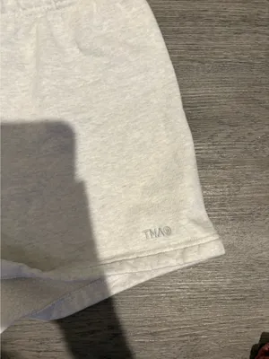 Aritzia TNA Shorts thumbnail 2