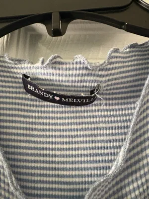 Brandy Melville Top thumbnail 3