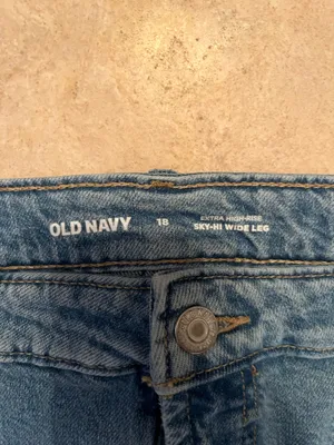 Old Navy Jeans Flower thumbnail 2