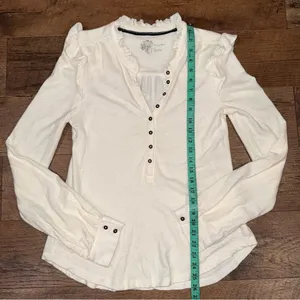 Anthropologie Pilcro Cream Ruffle-Shoulder Henley Long-Sleeve Top thumbnail 10