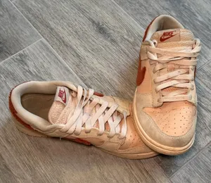 Nike Dunk Low Terry Swoosh Sneaker Women's Size 8 DZ4706-209 thumbnail 1