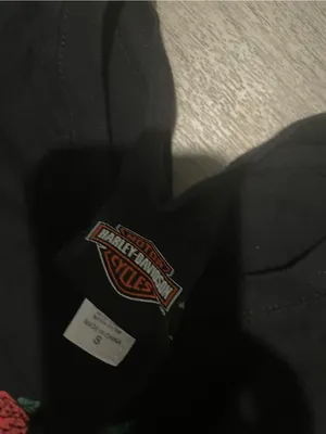 Harley-Davidson Black Tee with Red Rose Graphic thumbnail 3