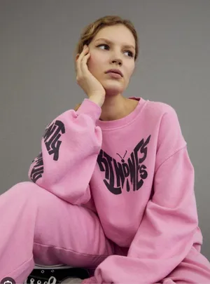 Pink Urban Outfitters crewneck thumbnail 1
