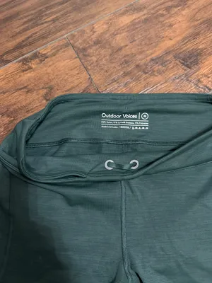 Outdoor Voices hunter green tech sweat 3/4 leggings thumbnail 2