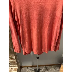 Old Navy Women's Pink‎ Long Sleeve Tee Size XL thumbnail 3
