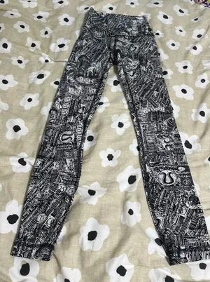 Lululemon leggings thumbnail 1