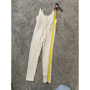JoyLab Beige Textured Seamless Padded one-piece activewear Bodysuit M thumbnail 4