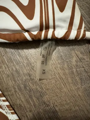 Brown & White Swirl String Bikini Set Size XS thumbnail 2